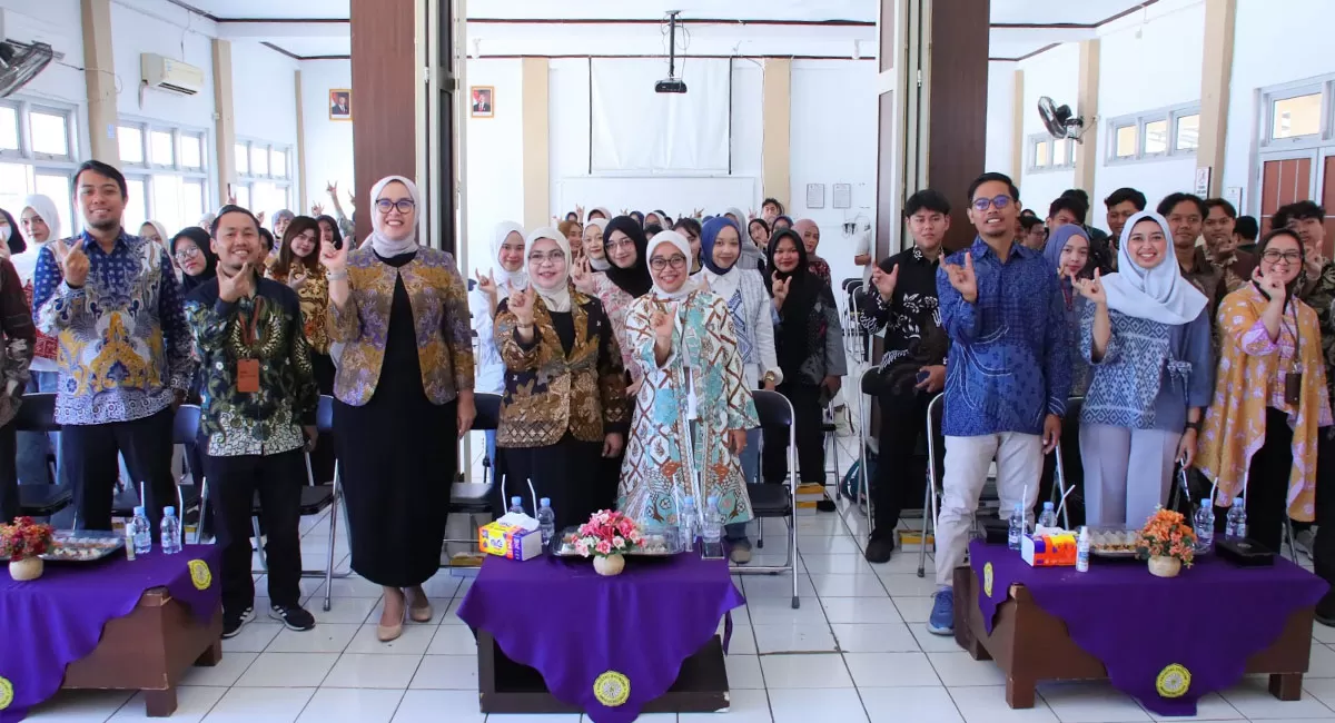 OJK Tasikmalaya berkolaborasi dengan Fakultas Ekonomi Universitas Galuh, BEI Jawa Barat, dan PT MNC Sekuritas menggelar kegiatan edukasi pada Rabu (1/7/2026) guna meningkatkan literasi dan inklusi keuangan masyarakat. (Dok. AMS)