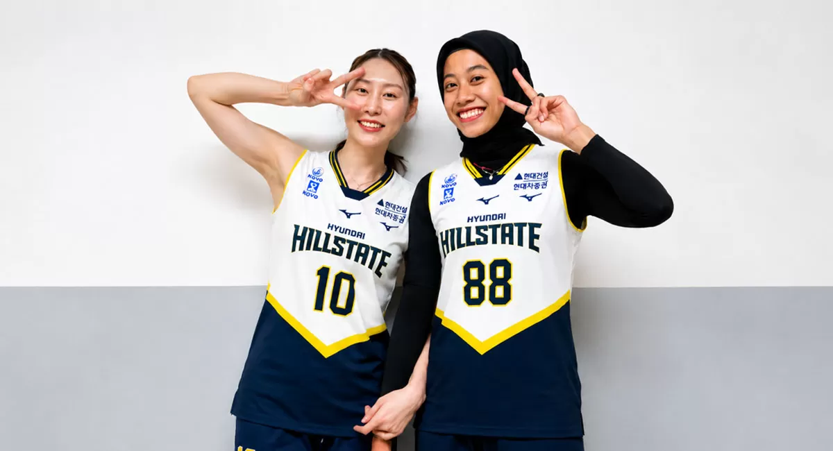 Megawati Hangestri resmi setim dengan Bae Yoo-na di Hyundai Hillstate. Duet yang dijuluki saudara kembar siap mencuri perhatian V League. (Foto by AI)