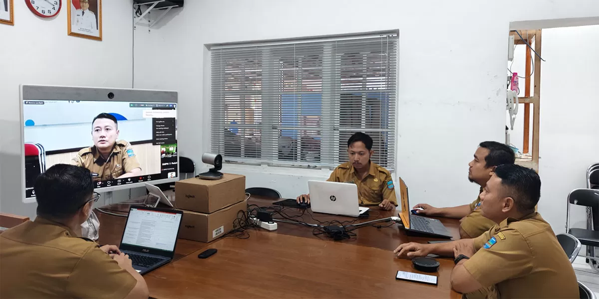 Pelayanan publik Pangandaran terus dipercepat. Registrasi TTE PPPK Paruh Waktu mencapai 55,27 persen untuk mendukung birokrasi digital yang aman dan efisien. (Dok. Diskominfo Pangandaran)