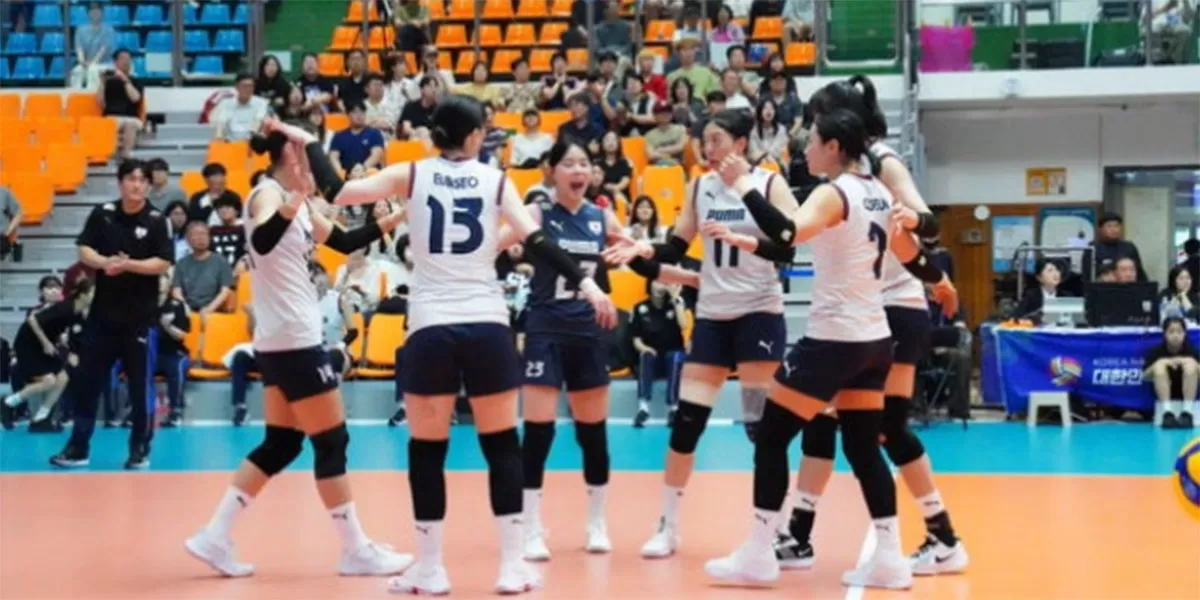 Korea Selatan comeback atas Indonesia dengan skor 3-1 di laga persahabatan voli Jecheon 2026. Kang So-hwi absen, tetapi Korea tetap tampil solid. (Dok. KVA)