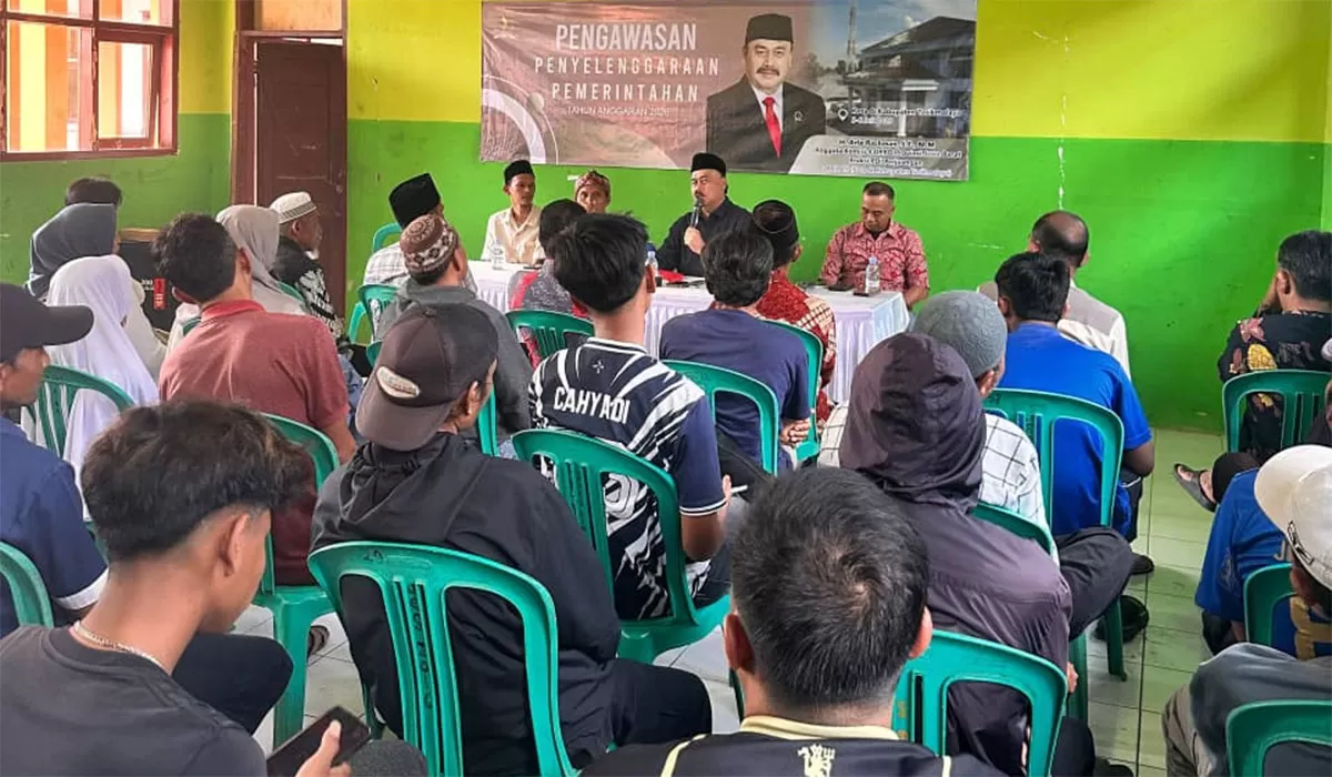 Pengawasan Penyelenggaraan Pemerintahan dilaksanakan Anggota Komisi IV DPRD Provinsi Jawa Barat, H. Arip Rachman, di Desa Serang, Kecamatan Salawu, Kabupaten Tasikmalaya. (Dok. DFK)
