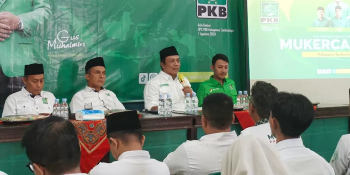 Ketua DPC PKB Kabupaten Tasikmalaya, H. Ami Fahmi resmi membuka pendaftaran kader sekaligus penjaringan bacaleg. (Dok. DFK)