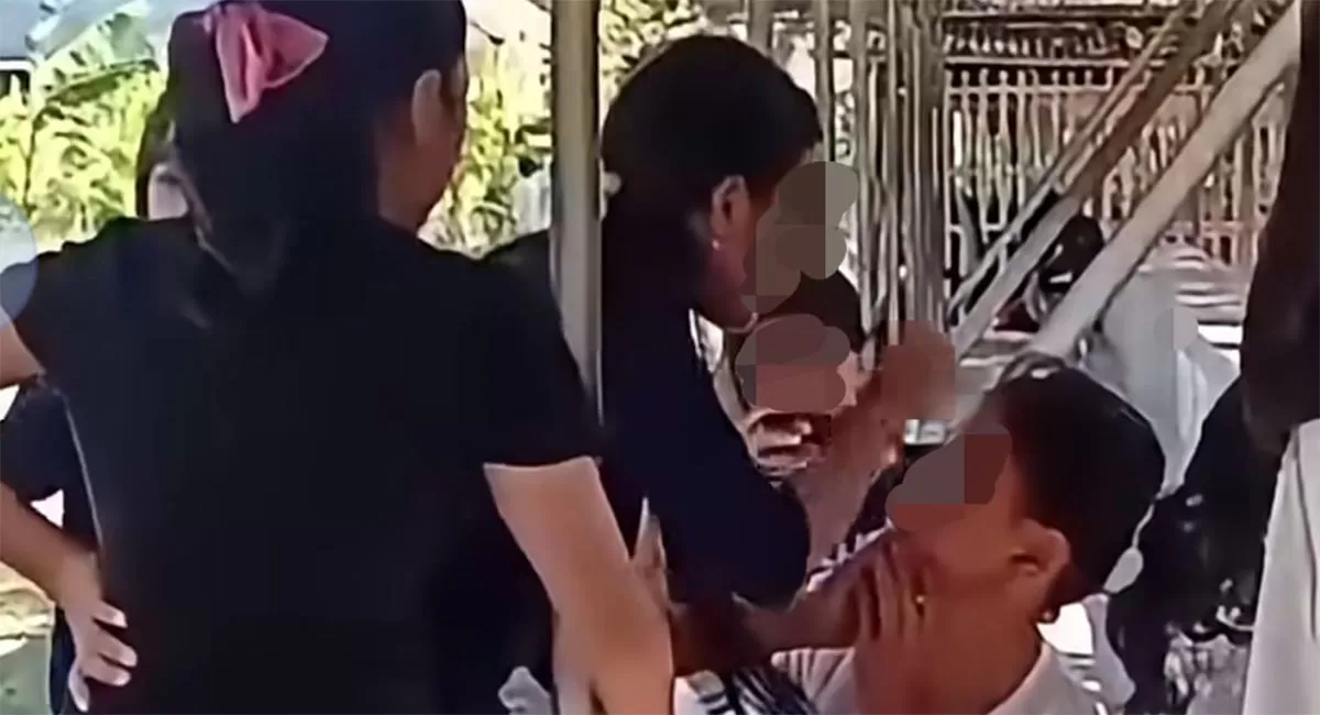 Viral video dugaan perundungan ABG Cilacap, Jawa Tengah di media sosial. ( Instagram/infocilacap24jam)