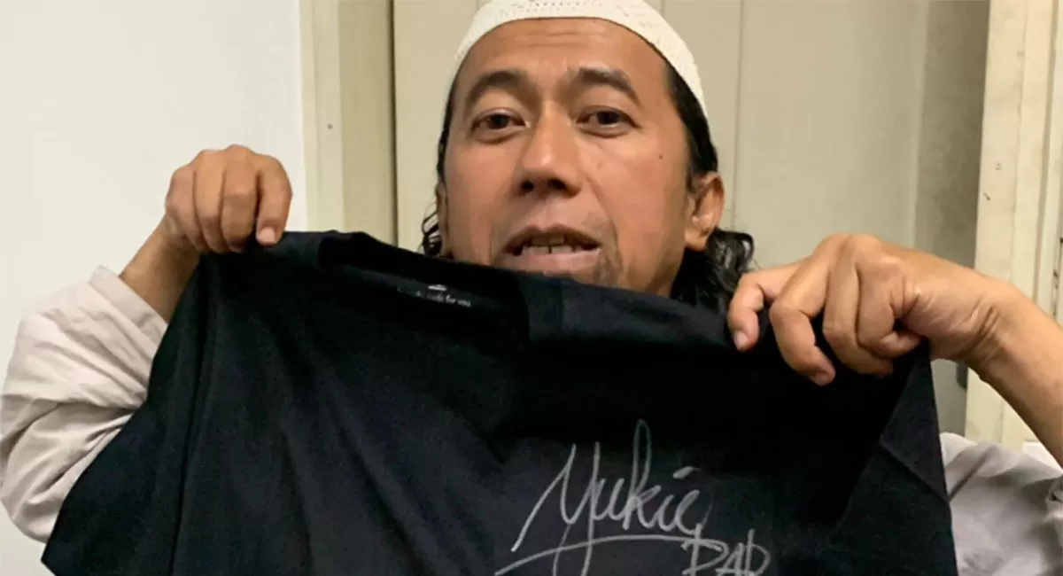 Kecelakaan Yukie Pas Band di Bandung membuat vokalisnya mendapat 10 jahitan. Kondisinya stabil, keluarga penabrak siap bertanggung jawab atas insiden. (Instagram/yukietendo)