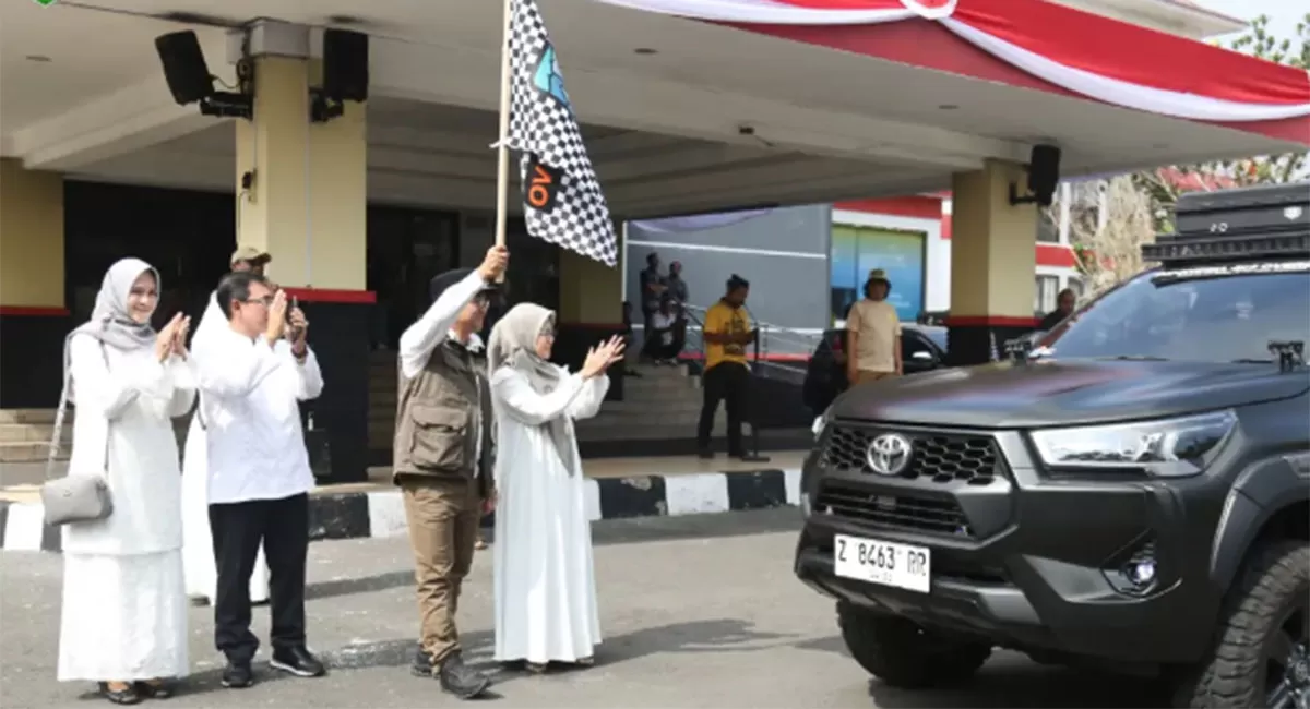Sebanyak 84 kendaraan Overland Club Indonesia menjelajahi Tasikmalaya. Bupati Cecep mendorong kegiatan ini rutin untuk mengenalkan potensi alam. (Dok. Diskominfo Kabupaten Tasikmalahya)