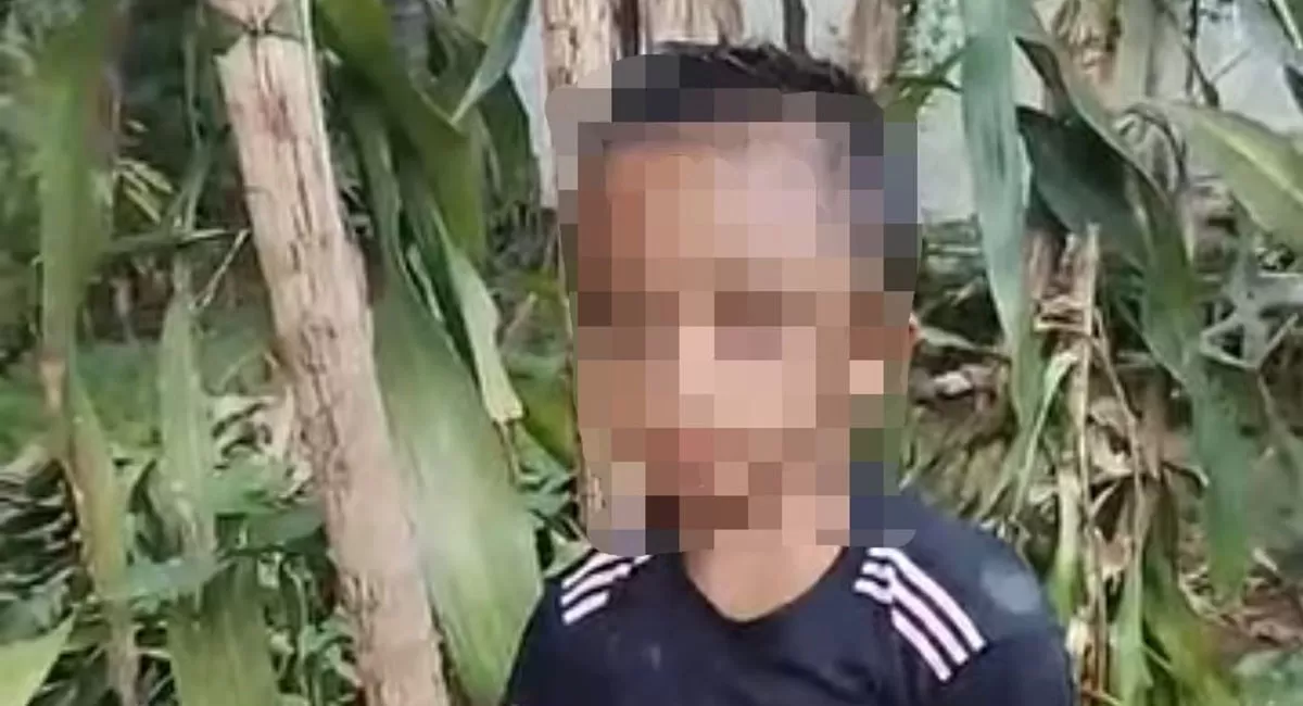 Bocah 7 tahun di Dairi viral setelah mengaku dianiaya bibi. Polisi menemukan luka pada tubuhnya dan adiknya yang juga diduga menjadi korban (Threads/rudicllub)