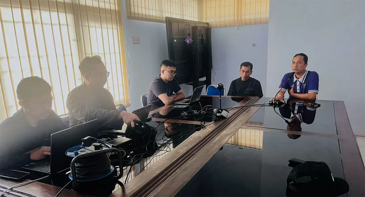 Kominfo Ciamis menyosialisasikan Superdesa V2 pada 4 September 2026. Sistem ini mengintegrasikan layanan administrasi desa, kependudukan, dan informasi publik. (Dok. Kominfo Ciamis)