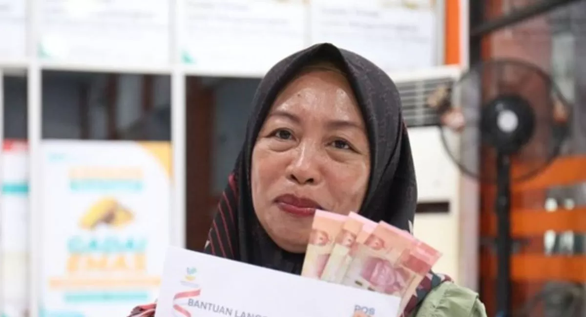 Bansos PKH-BPNT tahap 4 2026 diproyeksikan cair Oktober-Desember. Cek status penerima dan pahami pemutakhiran data DTSEN. (Dok. Kemensos)