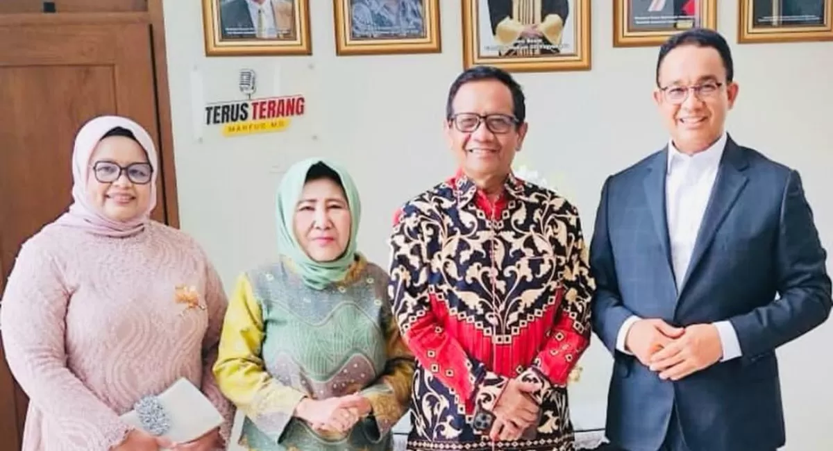 Anies Baswedan dan Mahfud MD bertemu di Yogyakarta. Pertemuan Anies Mahfud kembali mengingat pesan Rasyid Baswedan kepada Anies. (Instagran/mohmahfudmd)