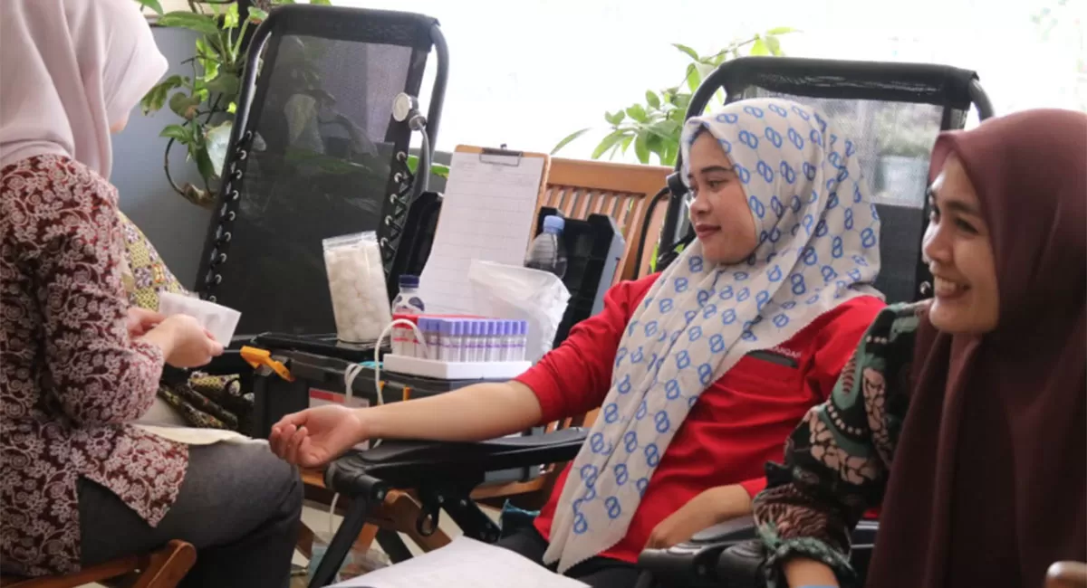 Yudha Puja Turnawan menggelar reses DPRD Garut di Tarogong Kaler dengan layanan kesehatan, Adminduk, donor darah, dan pembahasan BPJS PBI. (Dok. Diskominfo Garut)