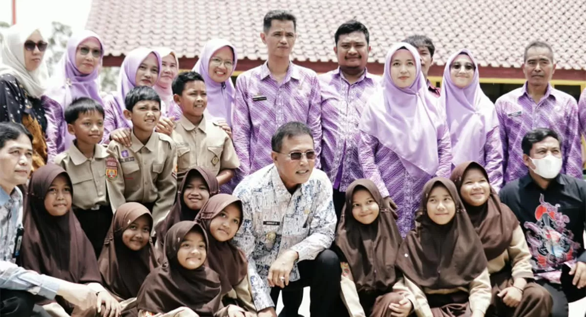 SDN 2 Margaharja Ciamis menggelar open house hasil revitalisasi, Jumat 16 Oktober 2026. Bupati Herdiat Sunarya meminta warga sekolah menjaga fasilitas. (Dok. Diskominfo Ciamis)