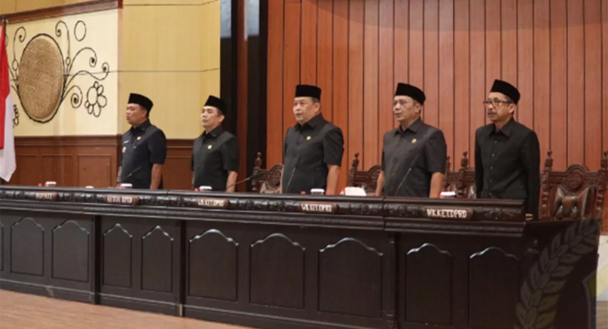 Rapat Paripurna DPRD Kabupaten Tasikmalaya, Senin, 19 Oktober 2026, membahas enam Raperda usul prakarsa DPRD, termasuk pencabutan 14 Perda. (Dok. DPRD Kabupaten Tasikmalaya)