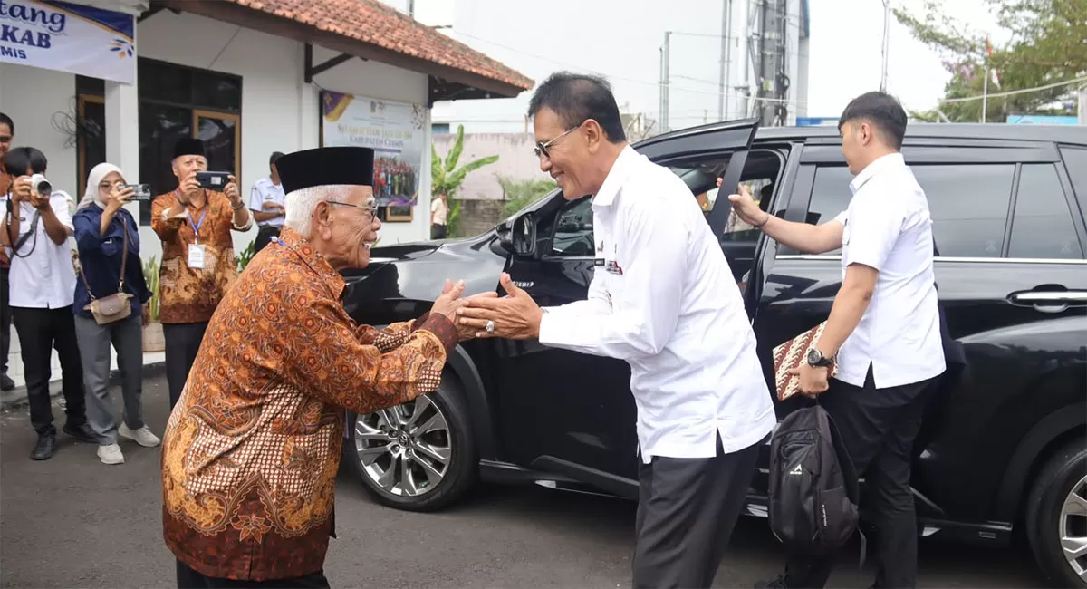 Bupati Herdiat Sunarya menghadiri Muskab PWRI Ciamis di Gedung Sekretariat PWRI Ciamis, Rabu (21/10/2026). (Dok. Prokopim Ciamis)