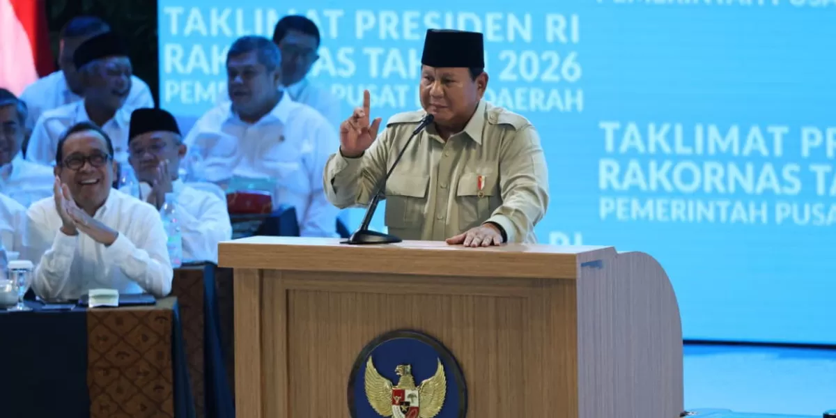 Prabowo Subianto mengingatkan seluruh kepala daerah dan pemimpin di berbagai tingkatan untuk tidak menyerah menghilangkan kemiskinan (Promedia Teknologi Indonesia)