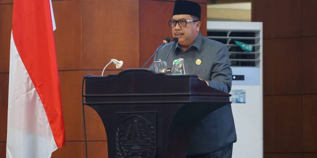 DPRD Jombang menggelar Rapat Paripurna dengan agenda pandangan umum fraksi terhadap Raperda Pengelolaan  (dok.istimewa)