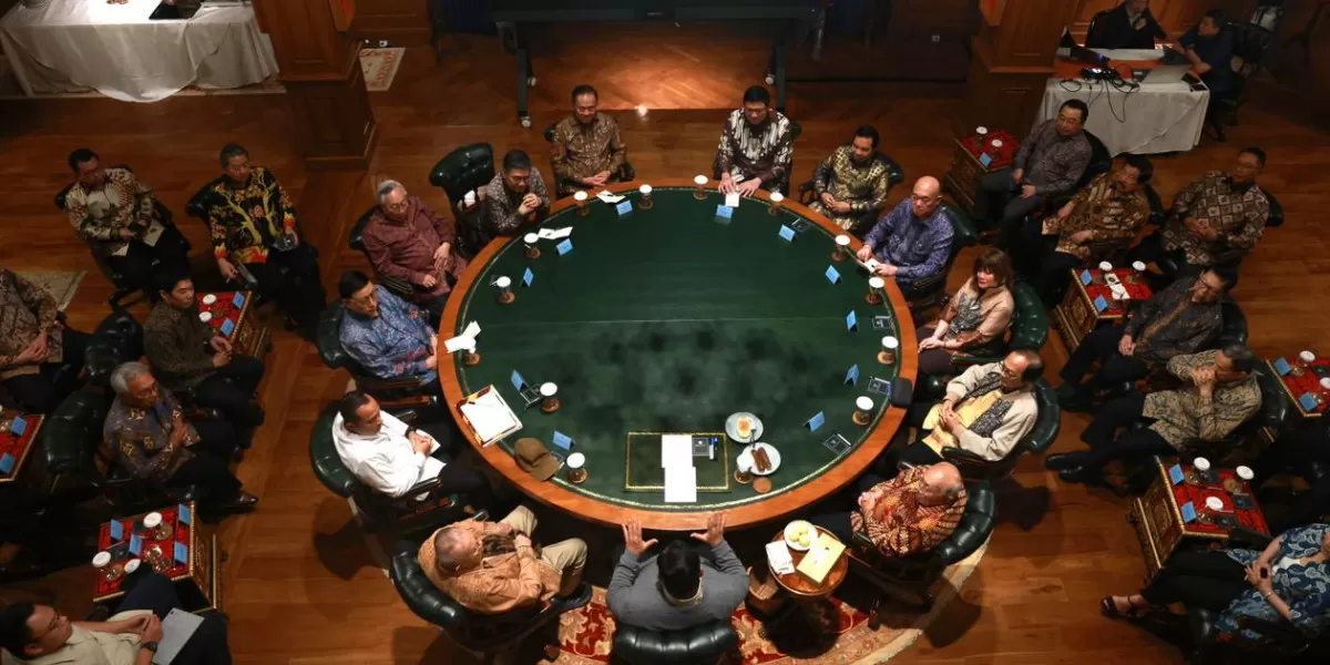 Prabowo Subianto menerima audiensi Asosiasi Pengusaha Indonesia (APINDO) di Padepokan Garudayaksa, Hambalang, Bogor (Promedia Teknologi Indonesia)