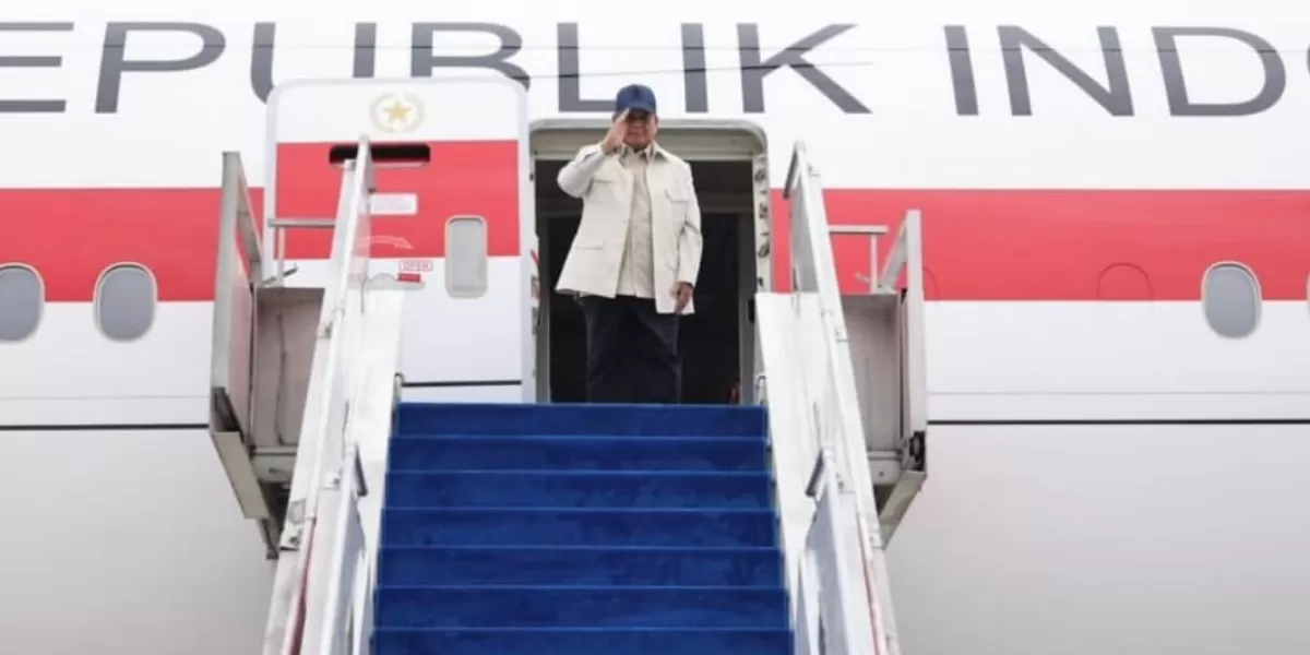 Presiden Prabowo Subianto saat akan bertolak ke Washington DC, Amerika Serikat pada Senin, 16 Februari 2026. (Instagram/presidenrepublikindonesia) (Promedia Teknologi Indonesia)