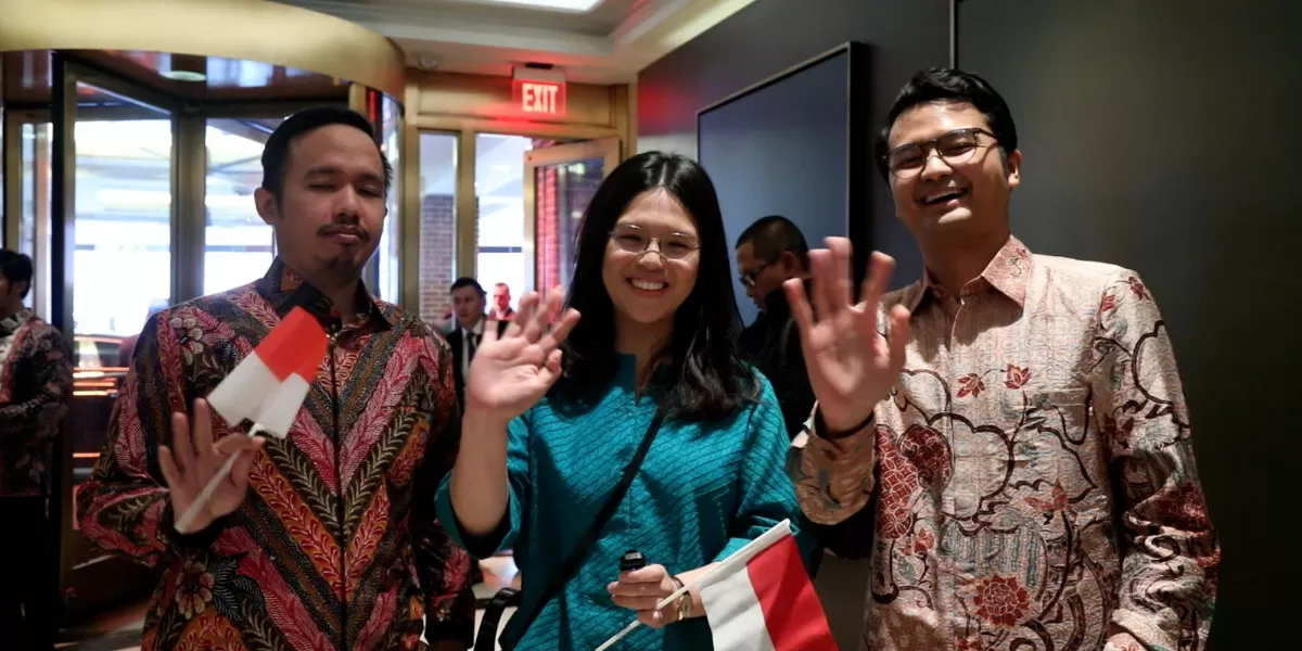 Mahasiswa Indonesia di Amerika Serikat (AS) menyambut hangat kedatangan Presiden Prabowo Subianto (Promedia Teknologi Indonesia)