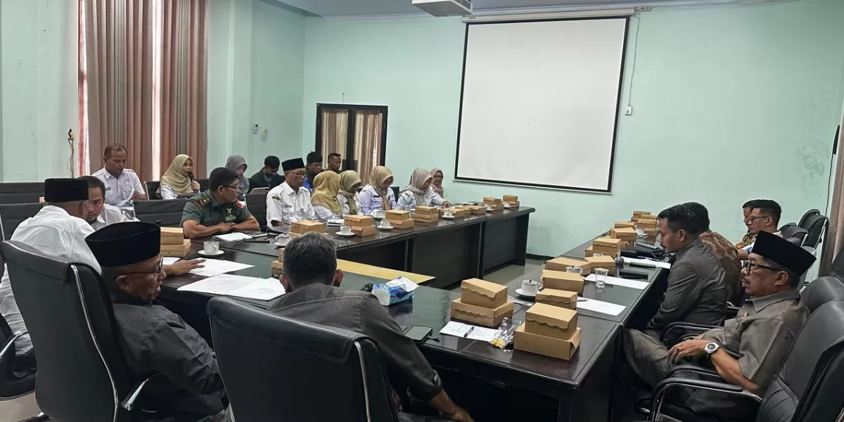 Komisi A DPRD Kabupaten Jombang menggelar rapat kerja strategis membahas mekanisme pemanfaatan aset desa dan aset daerah KDMP (dok.istimewa)