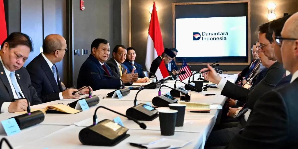 Menko Airlangga Hartarto menjelaskan Indonesia telah meminta Amerika Serikat (AS) untuk tetap memberlakukan tarif impor nol persen (Facebook @setkab_ri)