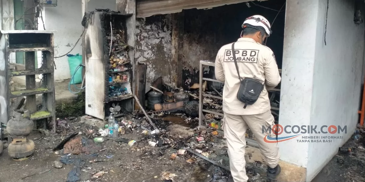 Kebakaran toko di Dusun Kopensari, Desa Rejoagung, Kecamatan Ploso Jombang (BPBD Jombang)