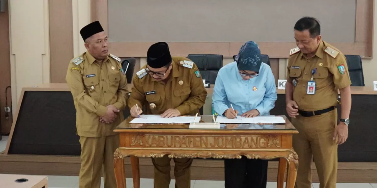 Pemkab Jombang memperpanjang MoU bidang Perdata dan Tata Usaha Negara (Datun) dengan Kejari Jombang  (Dinas Kominfo Jombang)