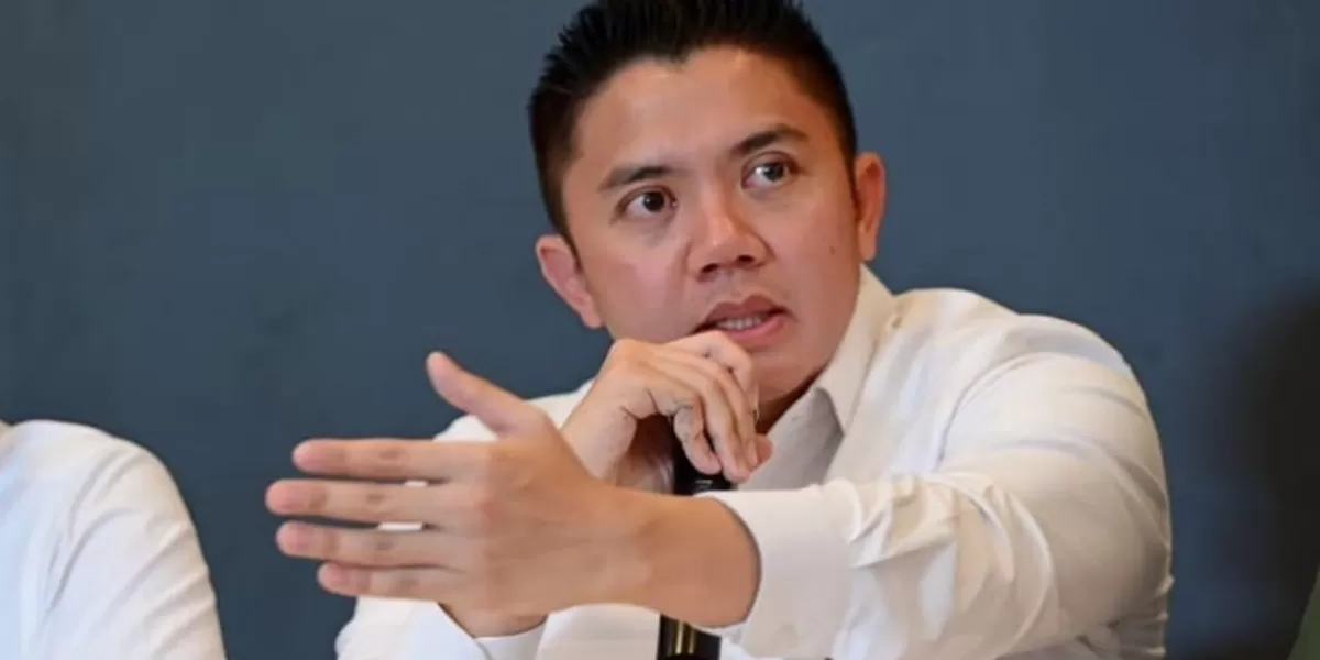 Seskab Teddy sebagai figur yang mampu menyampaikan arah kebijakan Presiden kepada publik (Instagram/sekretariat.kabinet)