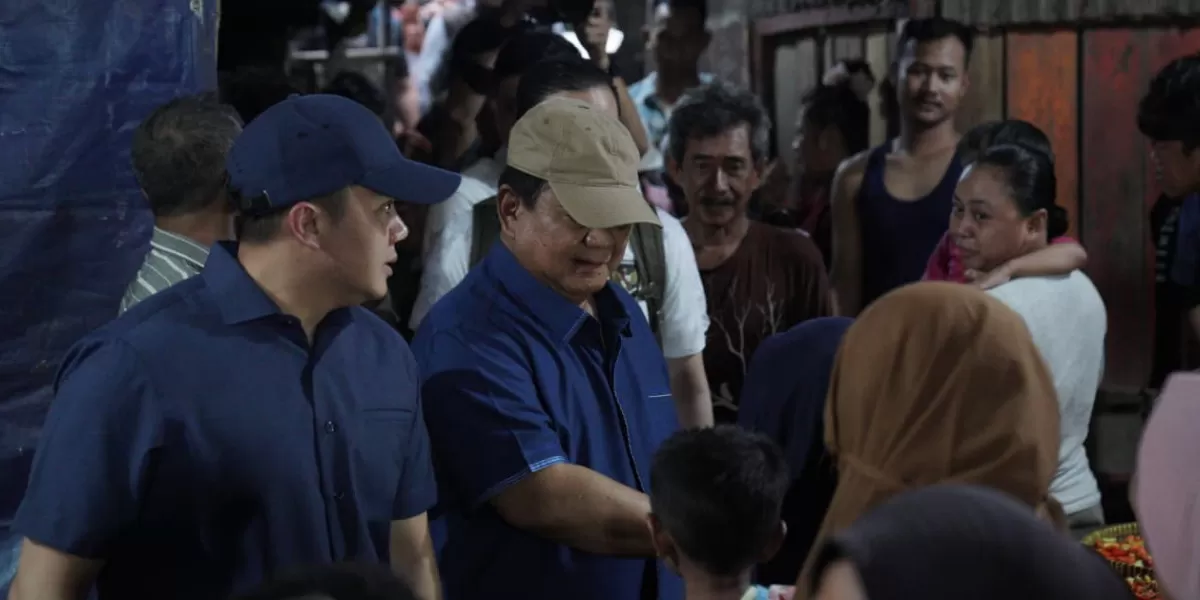Roheti, salah satu warga bantaran rel, mengaku sangat bahagia ketika anaknya mendapat berinteraksi langsung dengan Prabowo (Promedia Teknologi Indonesia)