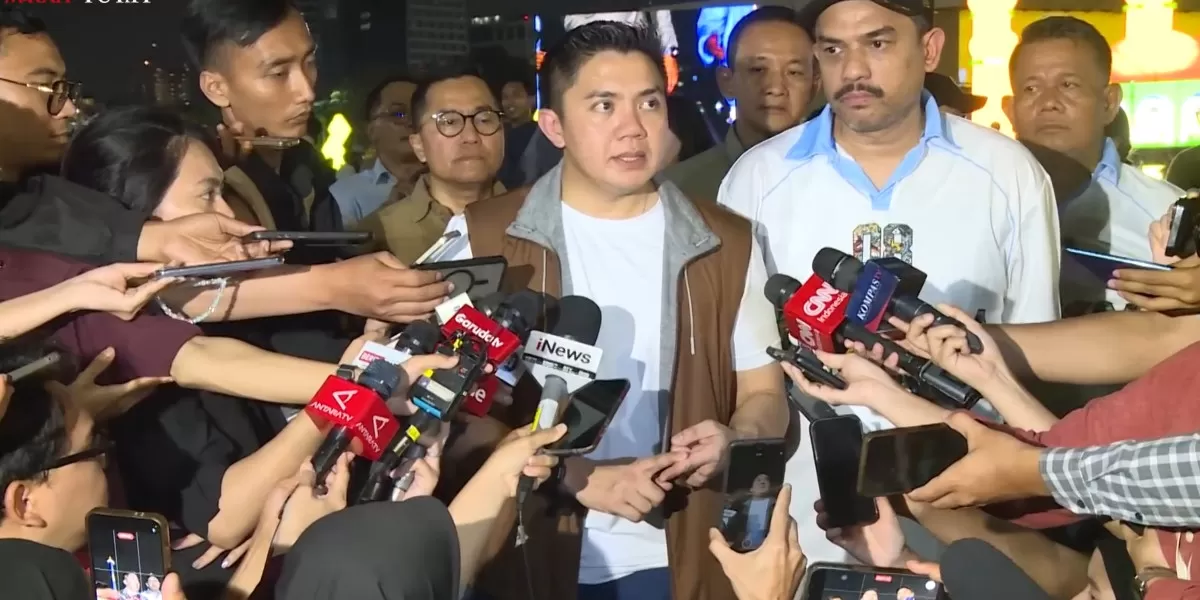 Sekretaris Kabinet Teddy Indra Wijaya mengatakan pasar murah ini menyediakan 100 ribu kupon dengan nominal masing-masing Rp500 ribu (Promedia Teknologi Indonesia)