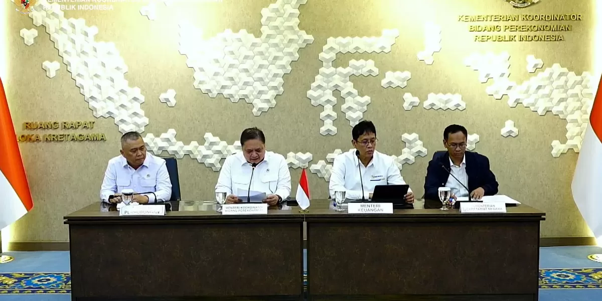 Pemerintah memberikan intensif dengan memurunkan Bea cukai Masuk Suku Cadang Pesawat menjadi 0%  (Promedia Teknologi Indonesia)