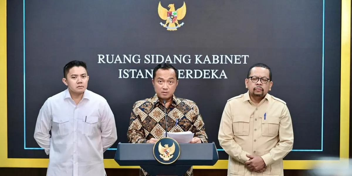 Prabowo merombak pimpinan BGN. Dadan Hindayana diganti Nanik S. Deyang untuk memperkuat program Makan Bergizi Gratis (Promedia Teknologi Indonesia)