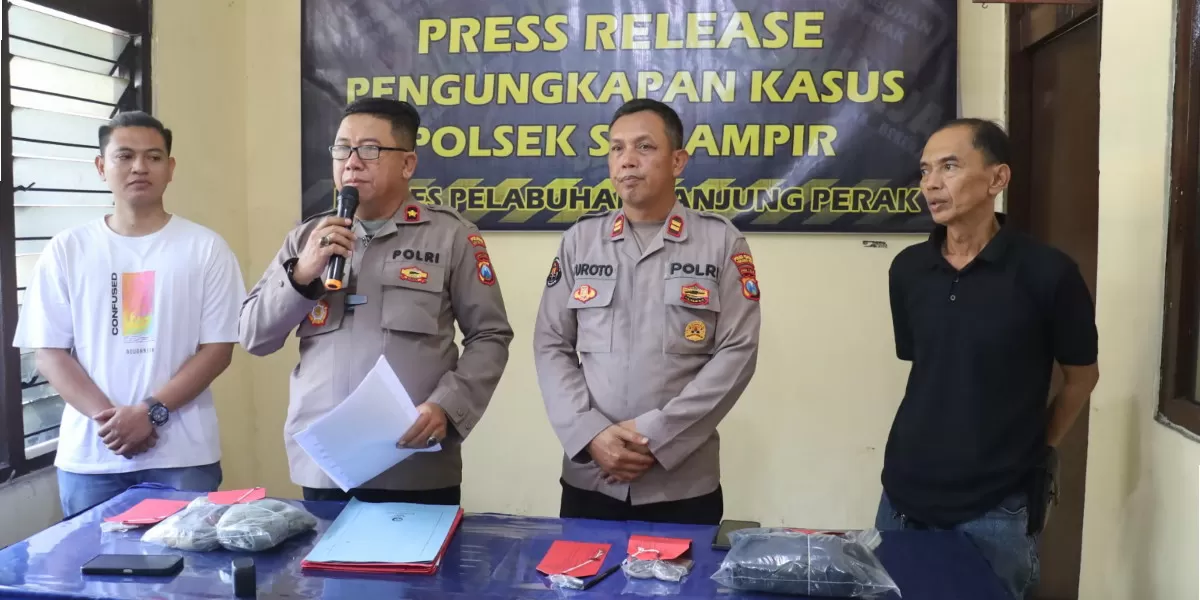 Polsek Semampir menangkap pencuri komponen traffic light di Karang Tembok Surabaya yang sempat menyebabkan lampu lalu lintas padam (Humas Polres Pelabuhan Tanjungperak)