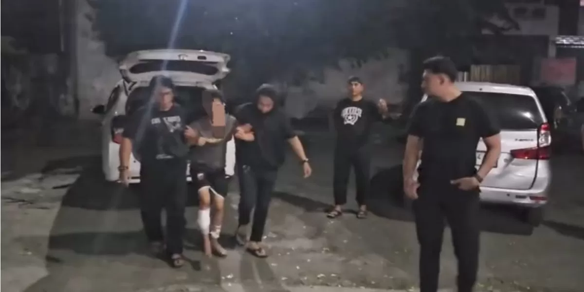 Dua pelaku curanmor spesialis parkiran minimarket di Surabaya ditangkap polisi (Humas Polres Pelabuhan Tanjung Perak)