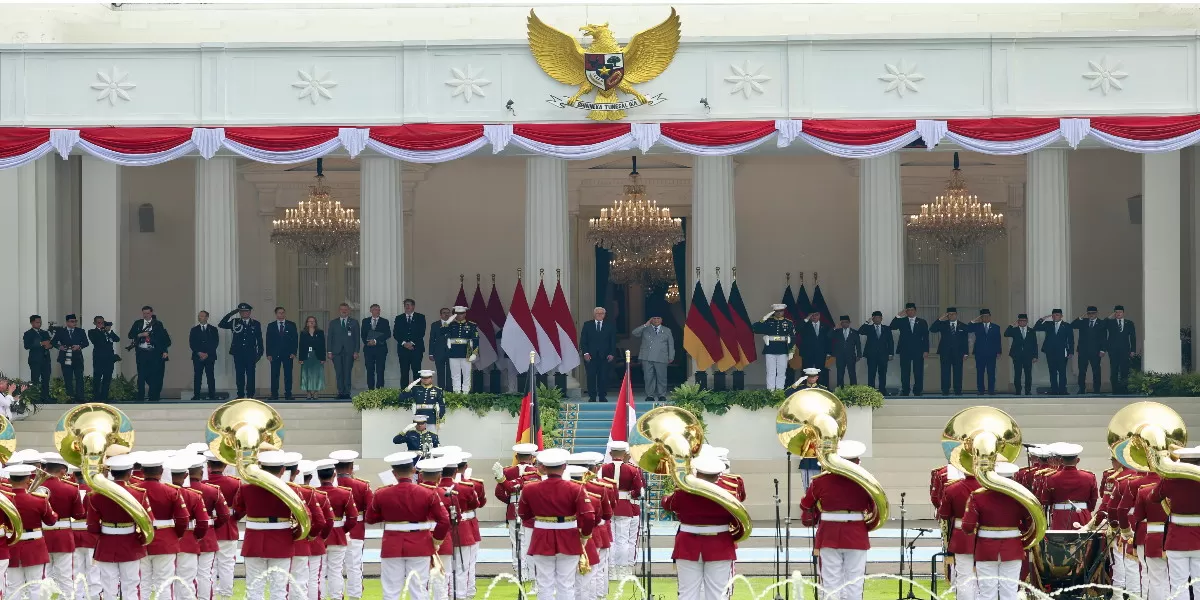 Prabowo menyambut Presiden Jerman Frank Walter Steinmeier di Istana Merdeka dengan upacara kenegaraan (Promedia Teknologi Indonesia)