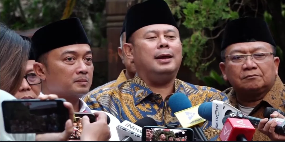Qodari menyebut pembubaran dialog pemerintah di UGM sebagai anomali dan menegaskan perbedaan pendapat harus disalurkan lewat dialog (Promedia Teknologi Indonesia)