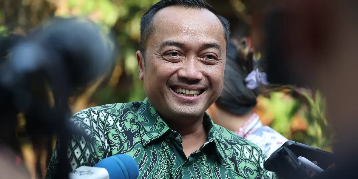 Prabowo meminta pembenahan kompetisi sepak bola nasional agar Timnas Indonesia semakin kuat dan mampu lolos ke Piala Dunia (Promedia Teknologi Indonesia)