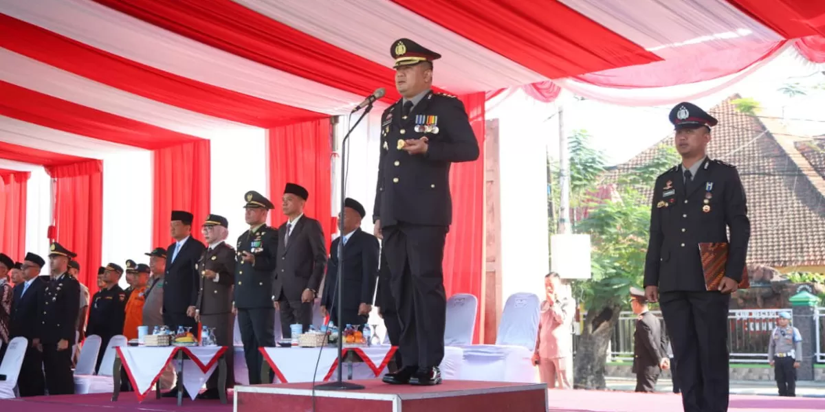 Polres Jombang menggelar upacara HUT Bhayangkara ke 80 (Humas Polres Jombang)