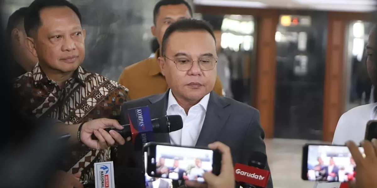 Wakil Ketua DPR RI, Sufmi Dasco Ahmad pimpin rapat bersama Kementerian lain membahas Perpres untuk ojol (DPR RI)