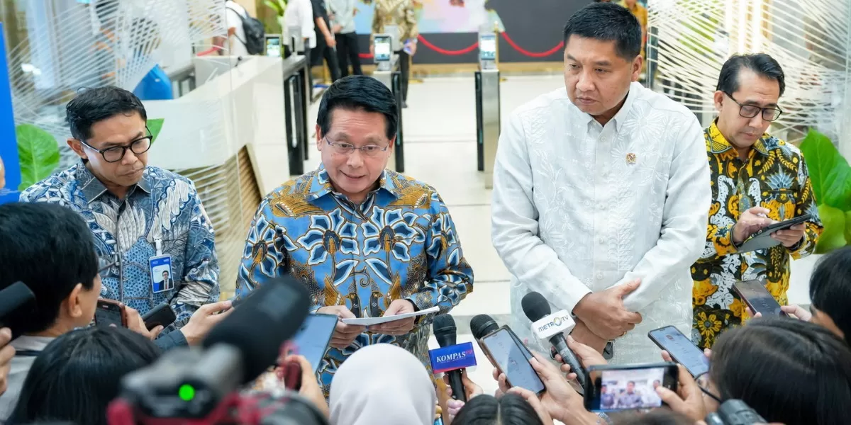 Direktur Utama BRI, Hery Gunardi, saat bertemu Menteri Perumahan dan Kawasan Permukiman (PKP) Maruarar Sirait di Jakarta (BRI)