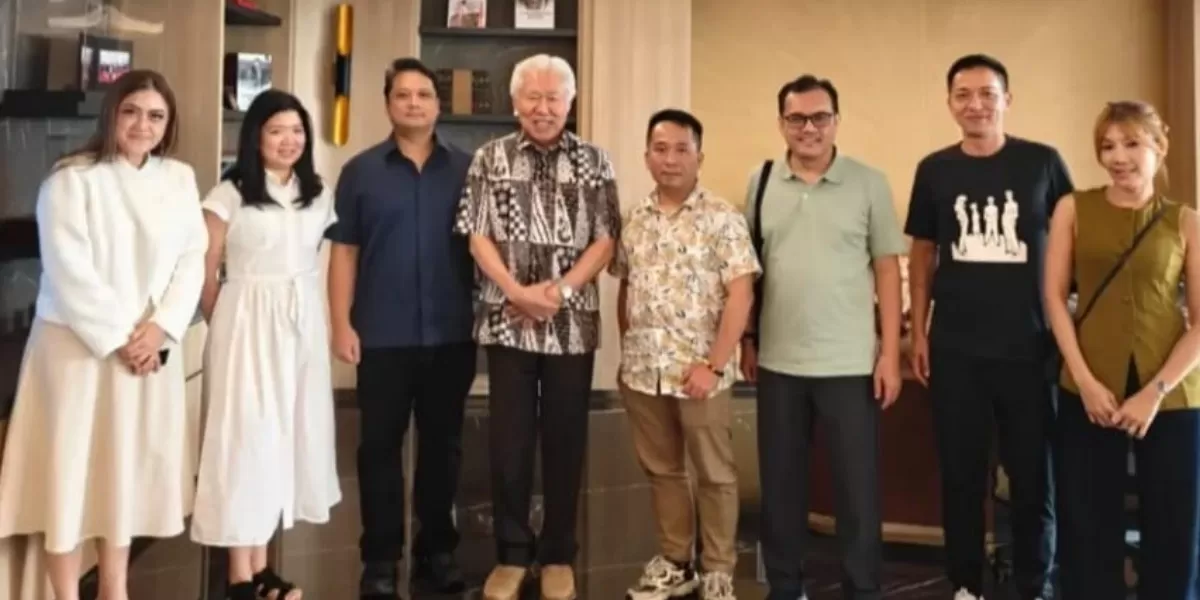 Enggartiasto Lukita menerima jajaran manajemen PT Lumiland Wonderful Indonesia di EL Building, Jakarta Selatan, Selasa (11/8/2026) (Promedia Group)