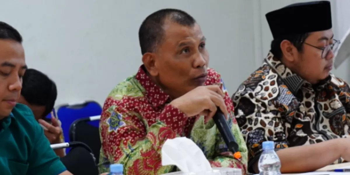 Komisi A DPRD Jawa Timur melakukan kunjungan kerja ke Kantor Pertanahan Jombang untuk membahas aset pemerintah, PTSL, dan sertifikat elektronik (dprd.jatimprov.go.id)