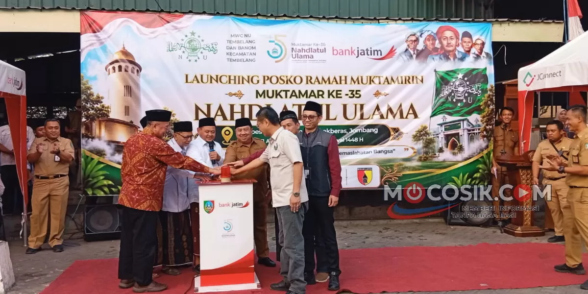 Bupati Jombang Warsubi meresmikan Posko Ramah Muktamirin di Pasar Ngrawan Tembelang (Rudiyanto)