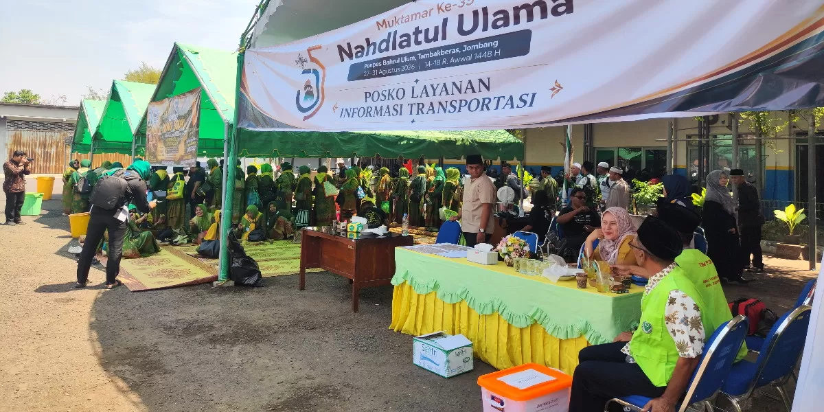 Dishub Jombang siagakan personel dan armada di Terminal Kepuhsari untuk melayani kedatangan muktamirin Muktamar ke 35 NU (dok.istimewa)