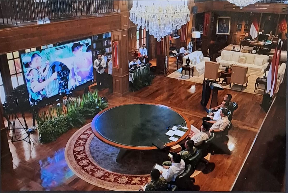 Presiden Prabowo Subianto meresmikan total sebanyak 218 jembatan yang berhasil dibangun dalam waktu 2,5 bulan di berbagai wilayah terdampak bencana dan daerah terpencil di Indonesia. (Foto: Dok. Badan Kehumasan Pemerintah)