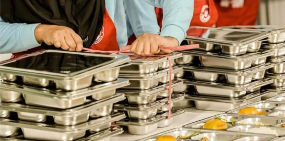 Foto ilustrasi tumpukan food tray atau ompreng untuk program Makan Bergizi Gratis atau MBG. (Instagram/badangizinasional.ri)