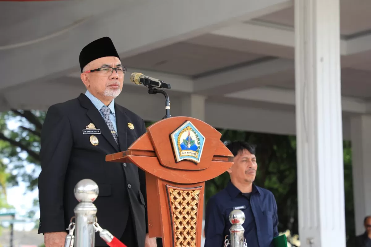Wakil Bupati Bantaeng H Sahabuddin pimpin upacara Peringatan Hari Amal Bhakti (HAB) ke-80 yang digelar di lapangan Pantai Seruni.