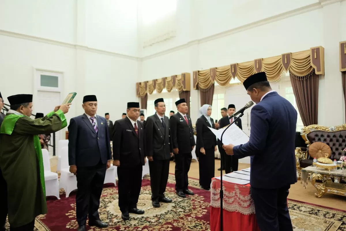 Bupati Bantaeng M Fathul Fauzy Lantik Pejabat Pimpinan Tinggi Pratama