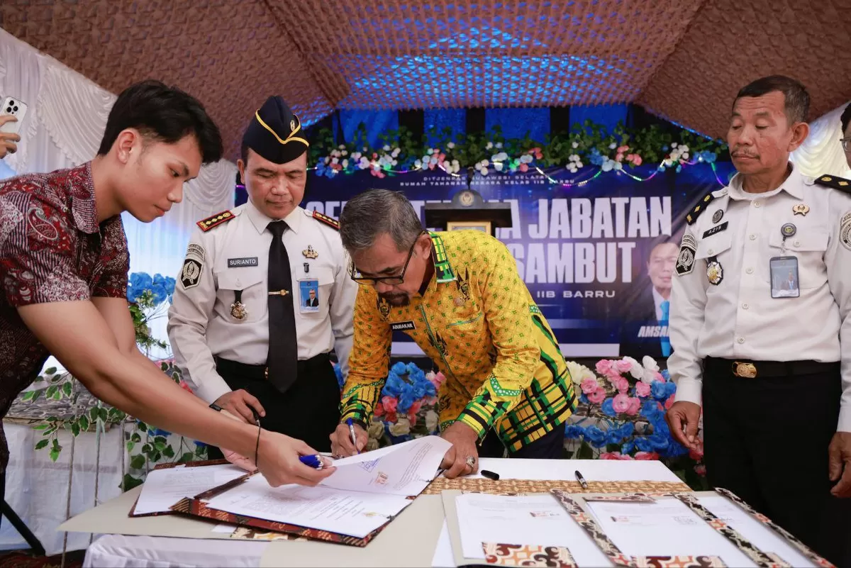 Pj Sekda Barru Abubakar hadiri pisah sambut Kepala Rutan Klas II Barru.