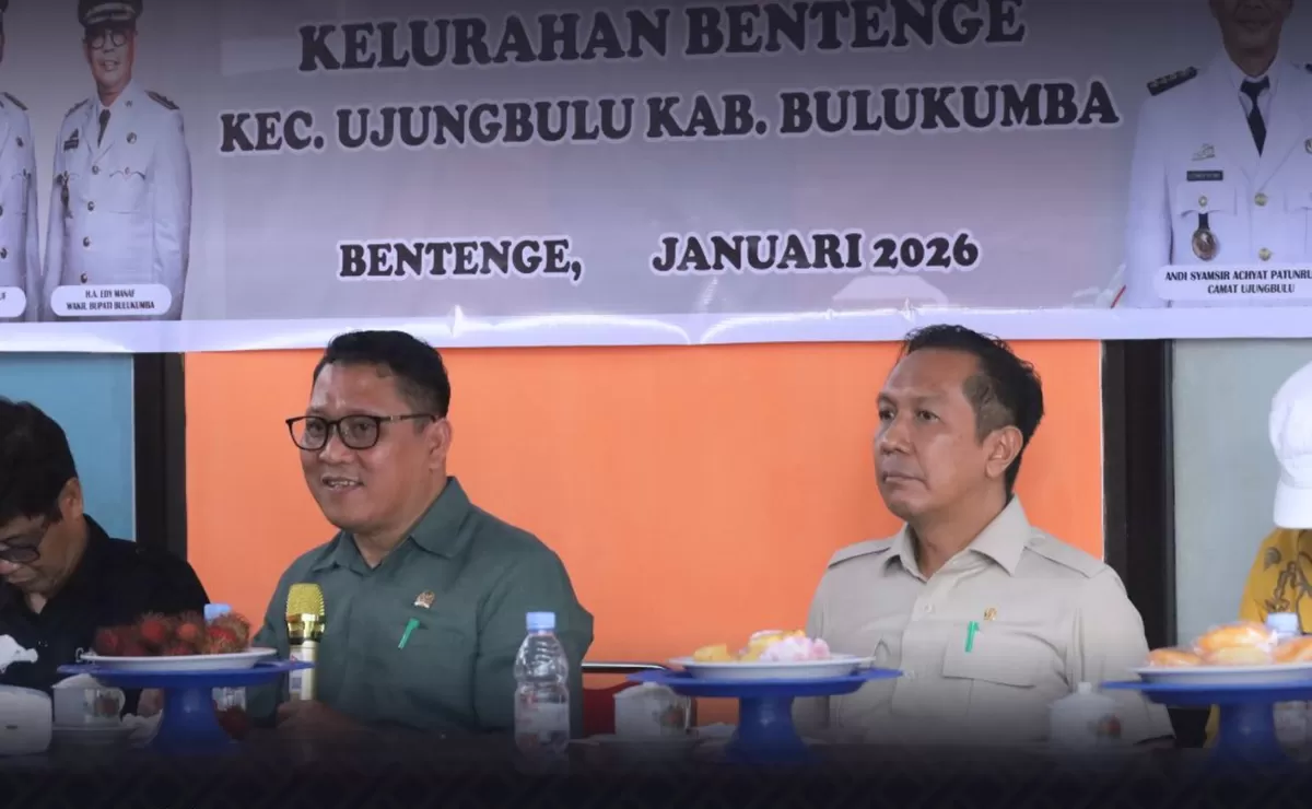 Wakil Ketua I DPRD Bulukumba Fahidin HDK dan Wakil Ketua II Syahruni Haris hadiri Musrenbang Kelurahan Bentenge.