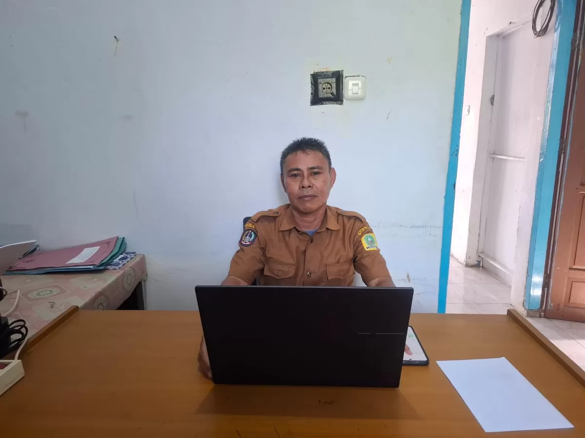 Kepala UPTD BLK Sinjai, A Rindang